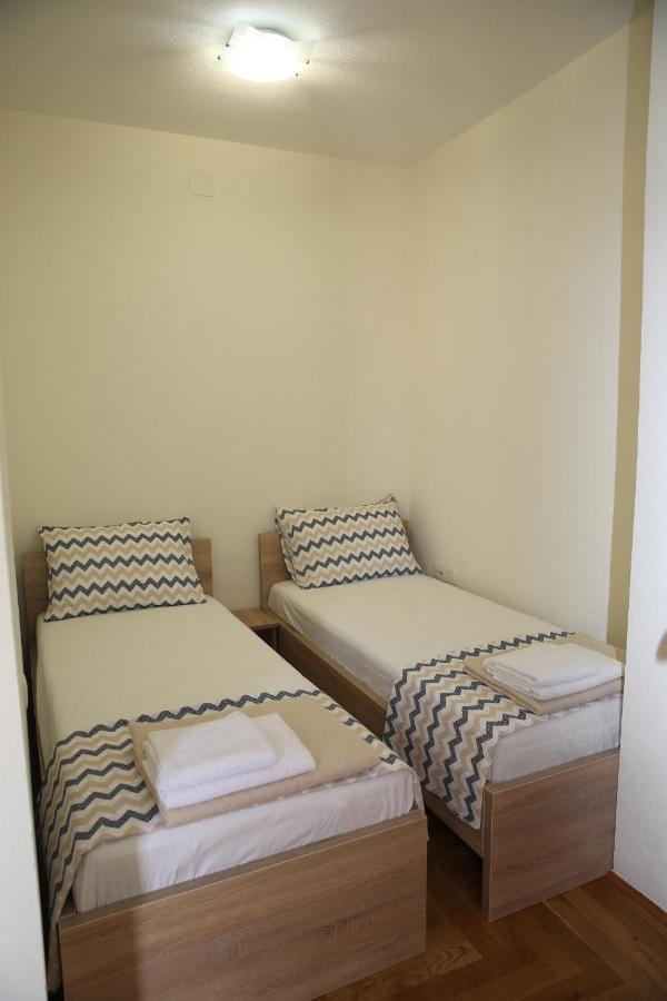 Apartmani Dijana 2 Kotor Dış mekan fotoğraf