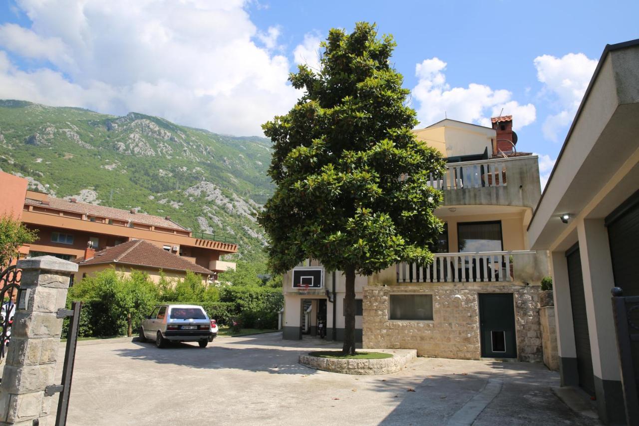 Apartmani Dijana 2 Kotor Dış mekan fotoğraf